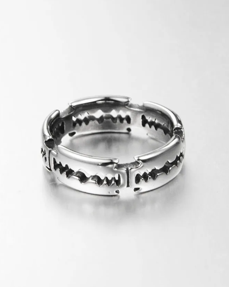Razor Blade Ring