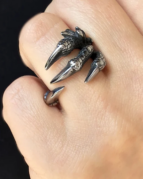 Claw Ring