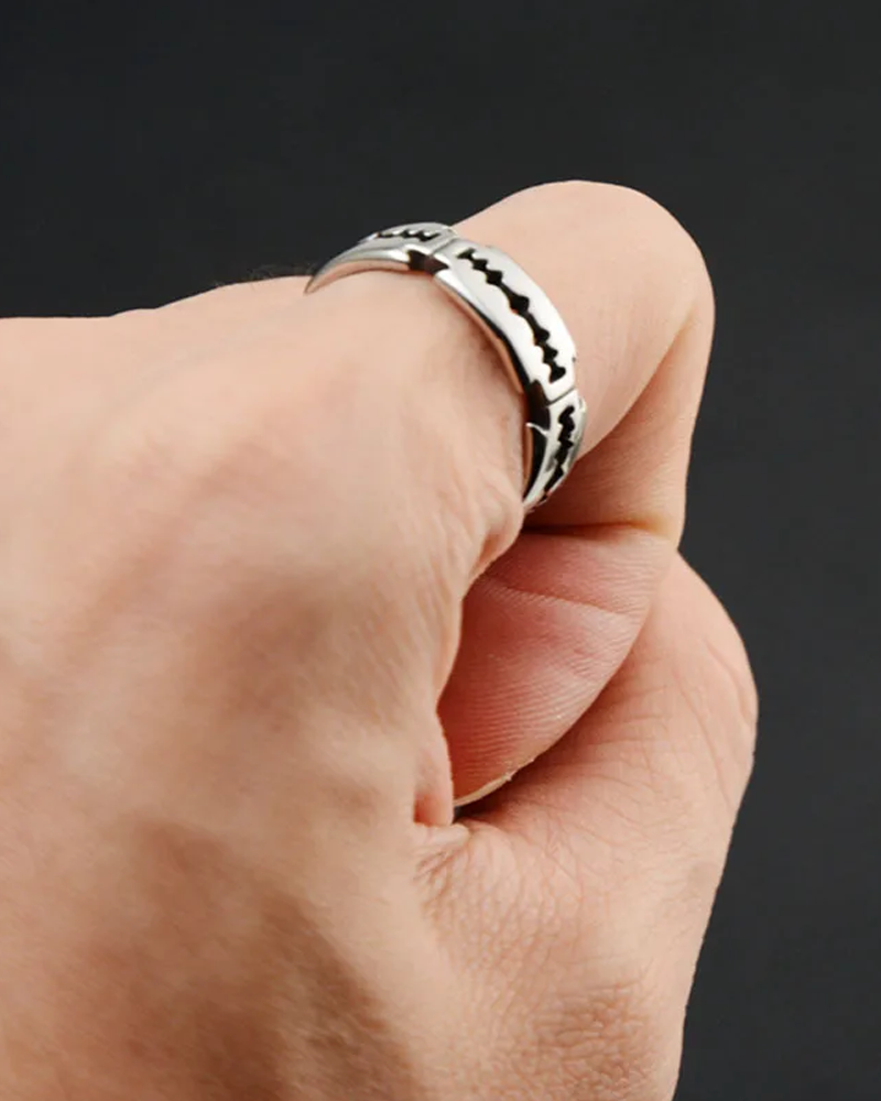 Razor Blade Ring