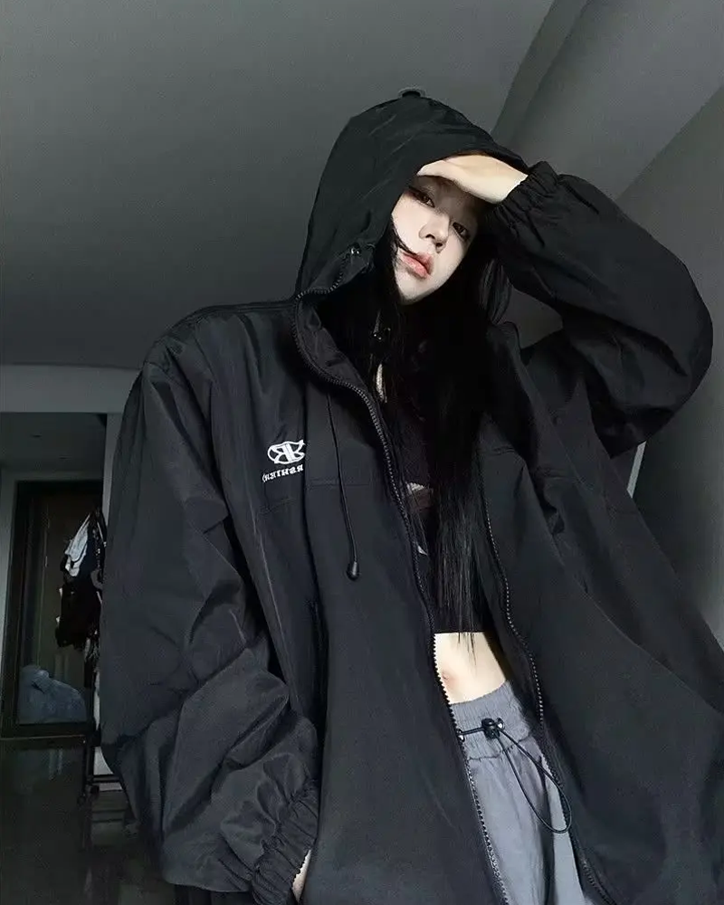 Techwear Windbreaker