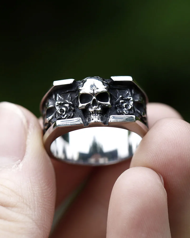 Mens Skull Ring