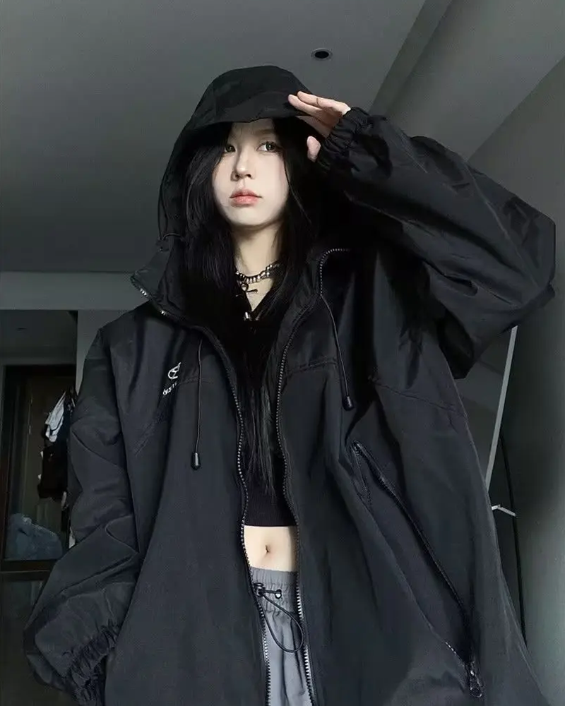 Techwear Windbreaker